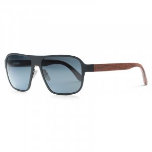 Bergblick Dió fa napszemüveg