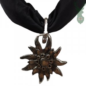 Női nyakék - Havasi gyopár Black